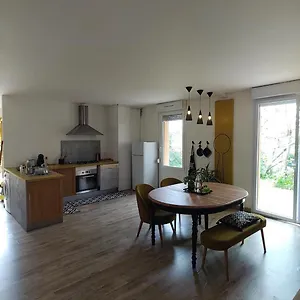 Dependance A La Campagne Cosy Et Calme Hébergement de vacances Teulat